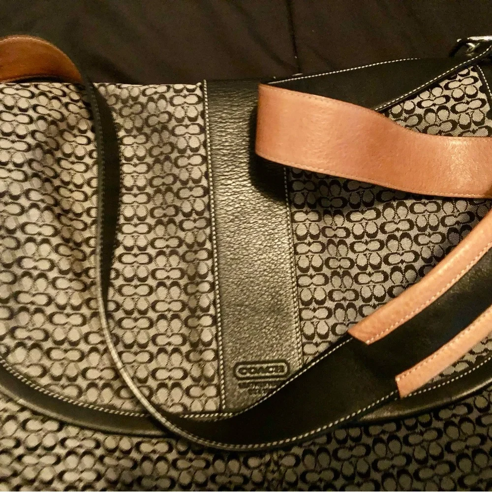 Coach Signature Canvas Messenger Bag in Black and Grey
